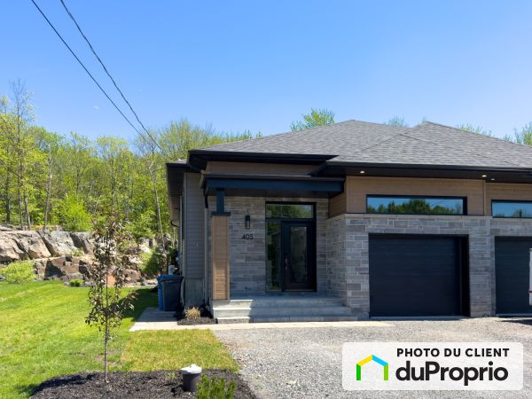 405, rue du Domaine, St-Alphonse-de-Granby à vendre