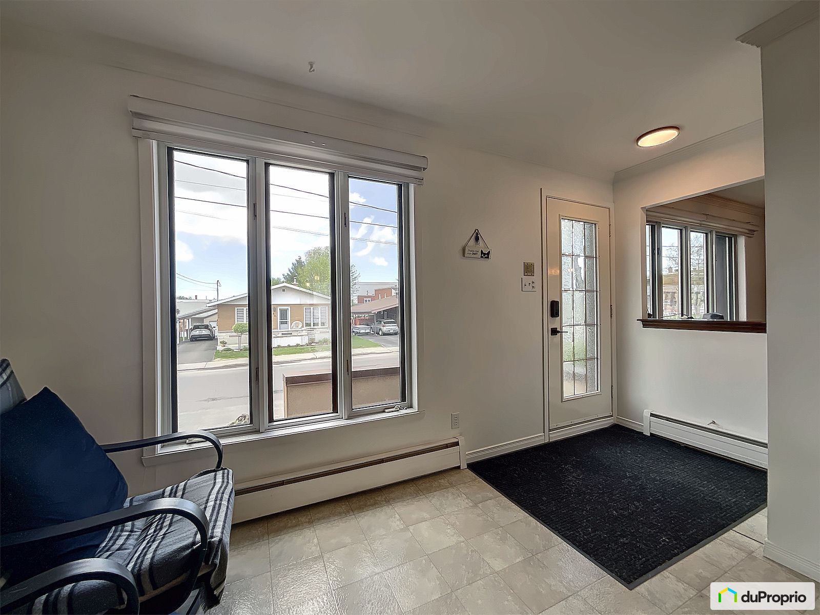 61 Rue Saint Denis — photo 3
