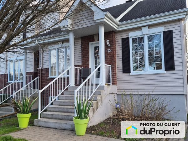 25, rue Blériot, Lachute à vendre