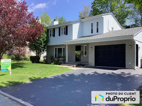 650, rue Montmagny, Sherbrooke (Jacques-Cartier) à vendre