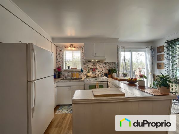 9, rue Coderre, L'Épiphanie à vendre
