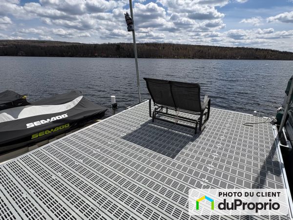 Deck - 1617 chemin des Chalets Est, St-Pierre-Baptiste for sale