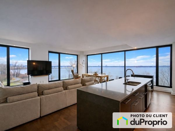 501-299 rue de la Rotonde, L'Ile Des Soeurs for sale