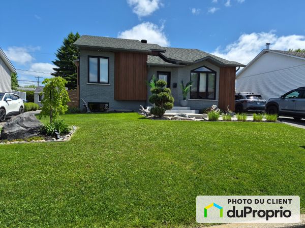449, rue Gince, Granby à vendre
