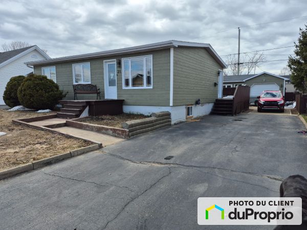 21, rue Vallée, Port-Cartier à vendre