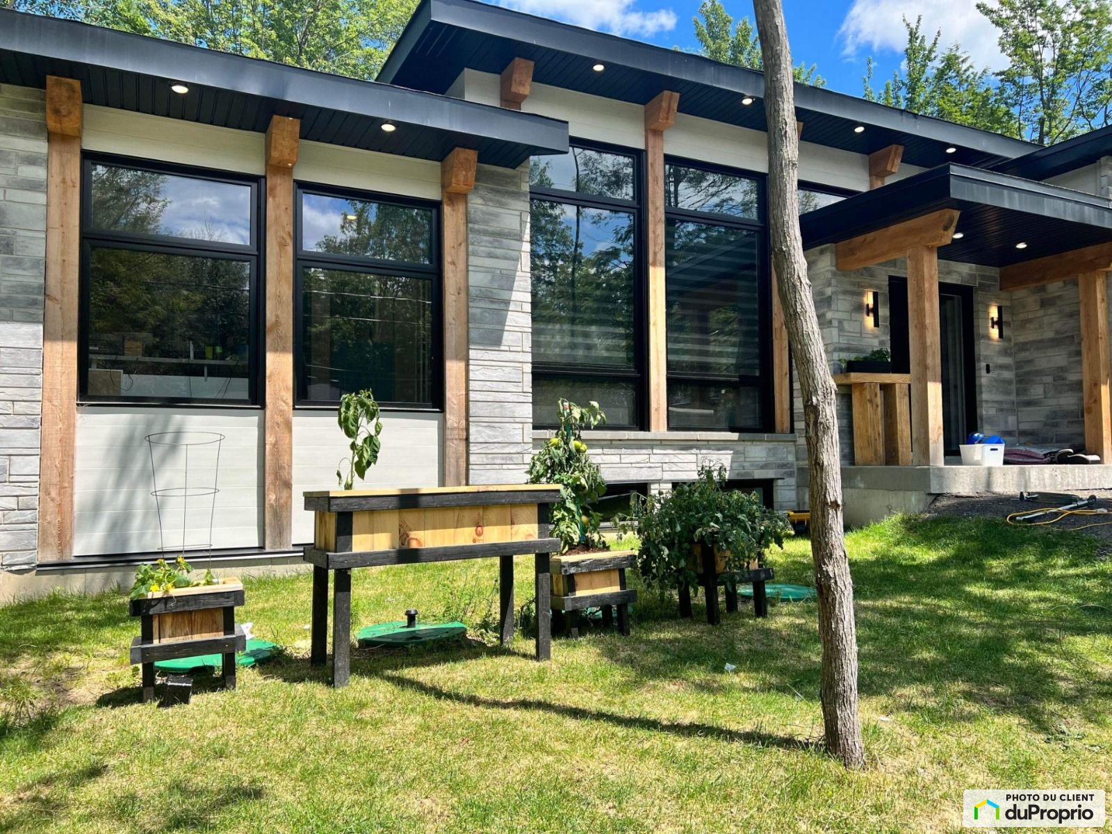 424 Rue De Val Dor — photo 3