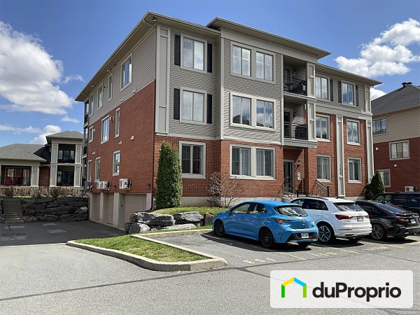 1-758 rue des Sureaux, Boucherville for sale