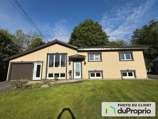 105, rue Paul Sauvé, Cowansville à vendre