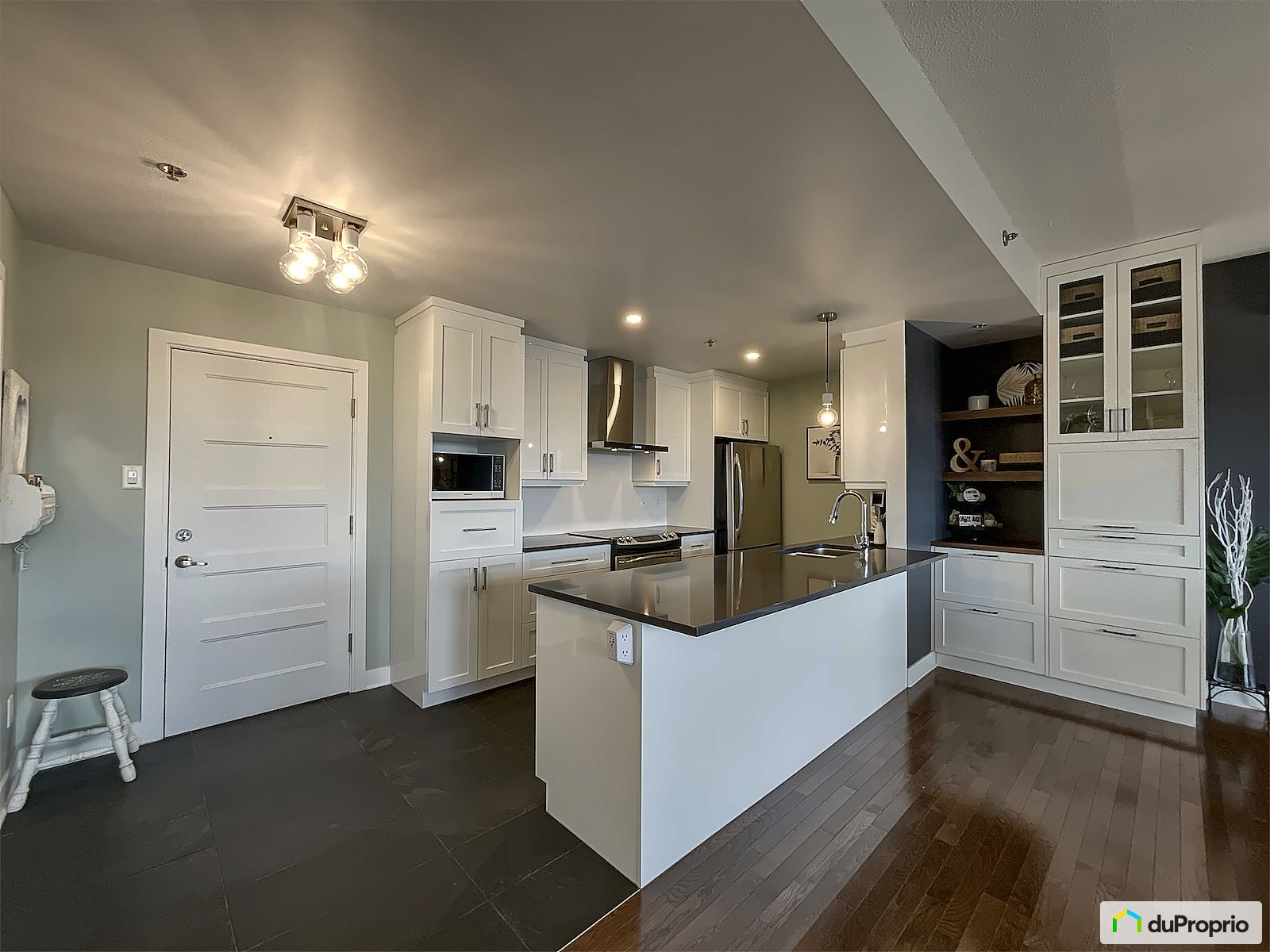 504 7775 Boulevard Saint Marti — photo 2
