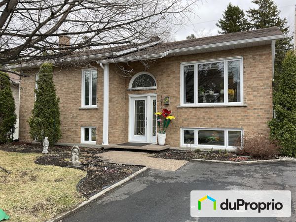 1512, rue Victor-Guimond, Chicoutimi (Chicoutimi) à vendre