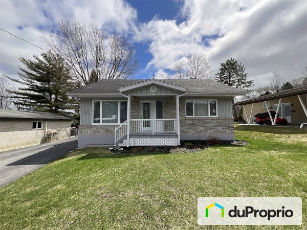 855 20e rue, St-Georges for sale