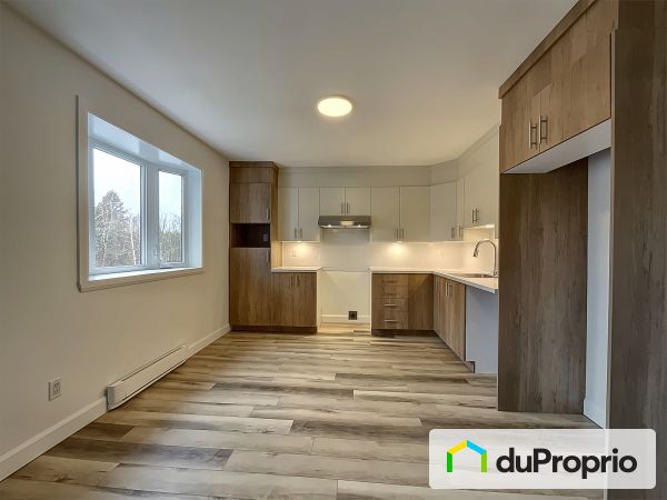 203-880, avenue des Diamants, Charlesbourg à vendre