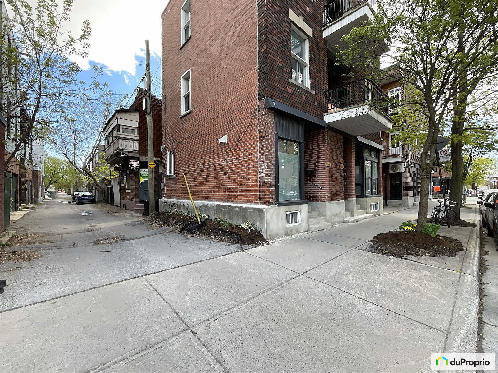 368 Rue Faillon Est — photo 1