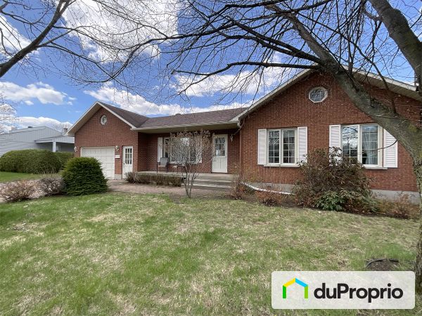 33 rue Lapierre, Victoriaville for sale