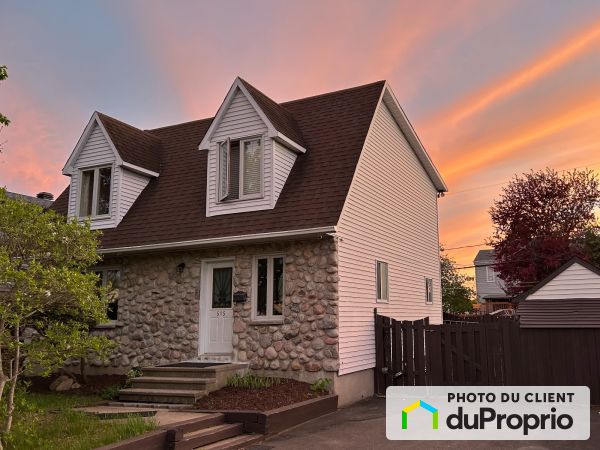 515 rue Drapeau, Ste-Rose for sale