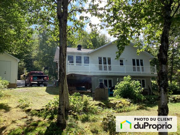 200 rue Carpentier, ND-De-Montauban for sale