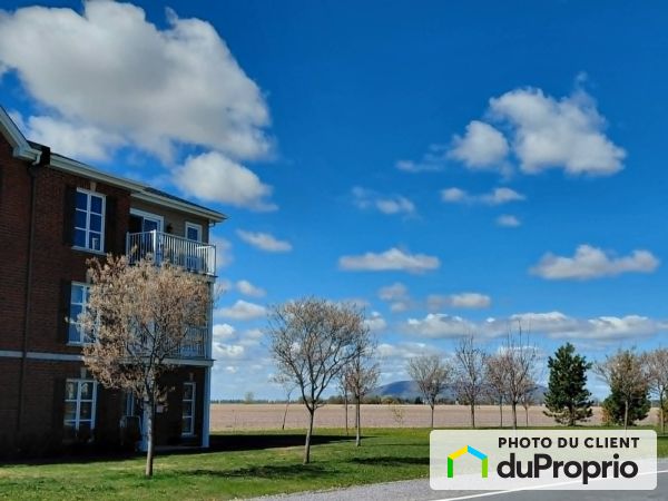 8005 boulevard Casavant Ouest, St-Hyacinthe for sale