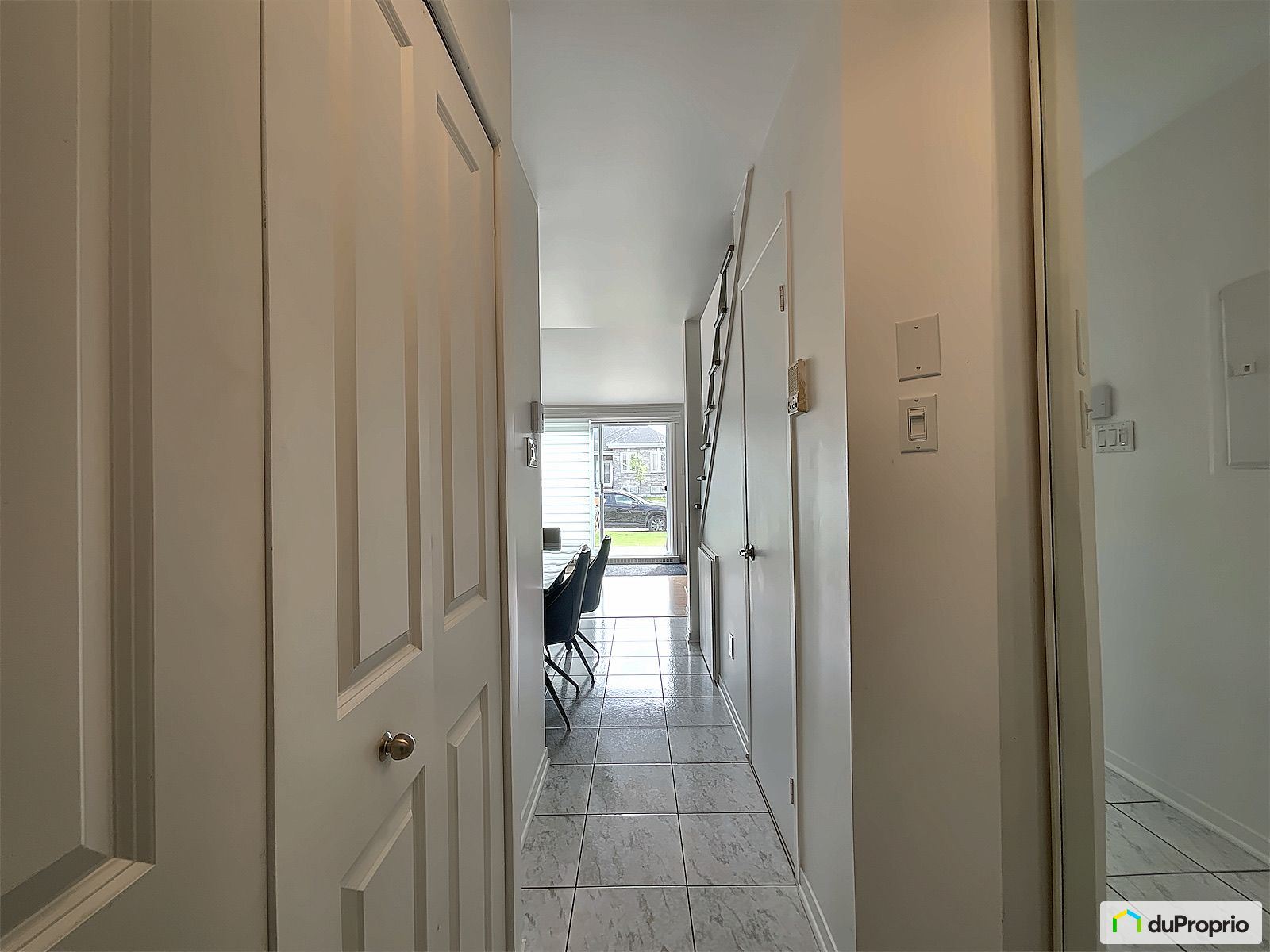 158 309 Rue Du Carmel — photo 3