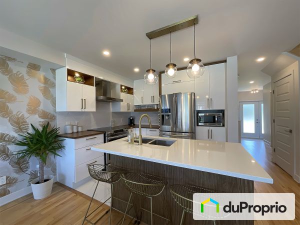 264, rue Claude-Léveillée, Vaudreuil-Dorion à vendre