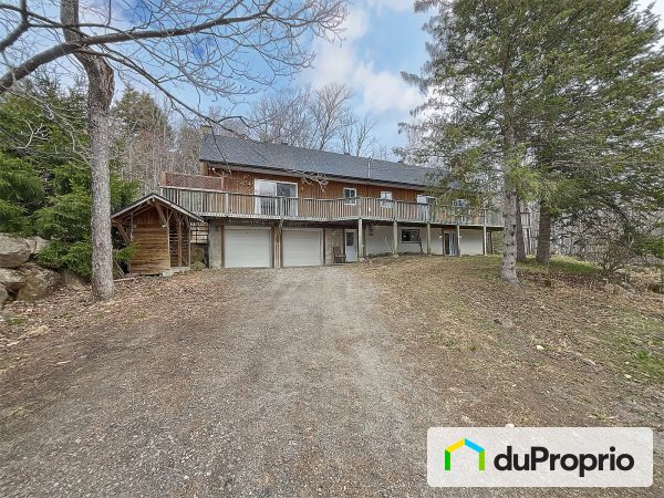63, chemin des Pinsons, Ste-Anne-Des-Lacs à vendre