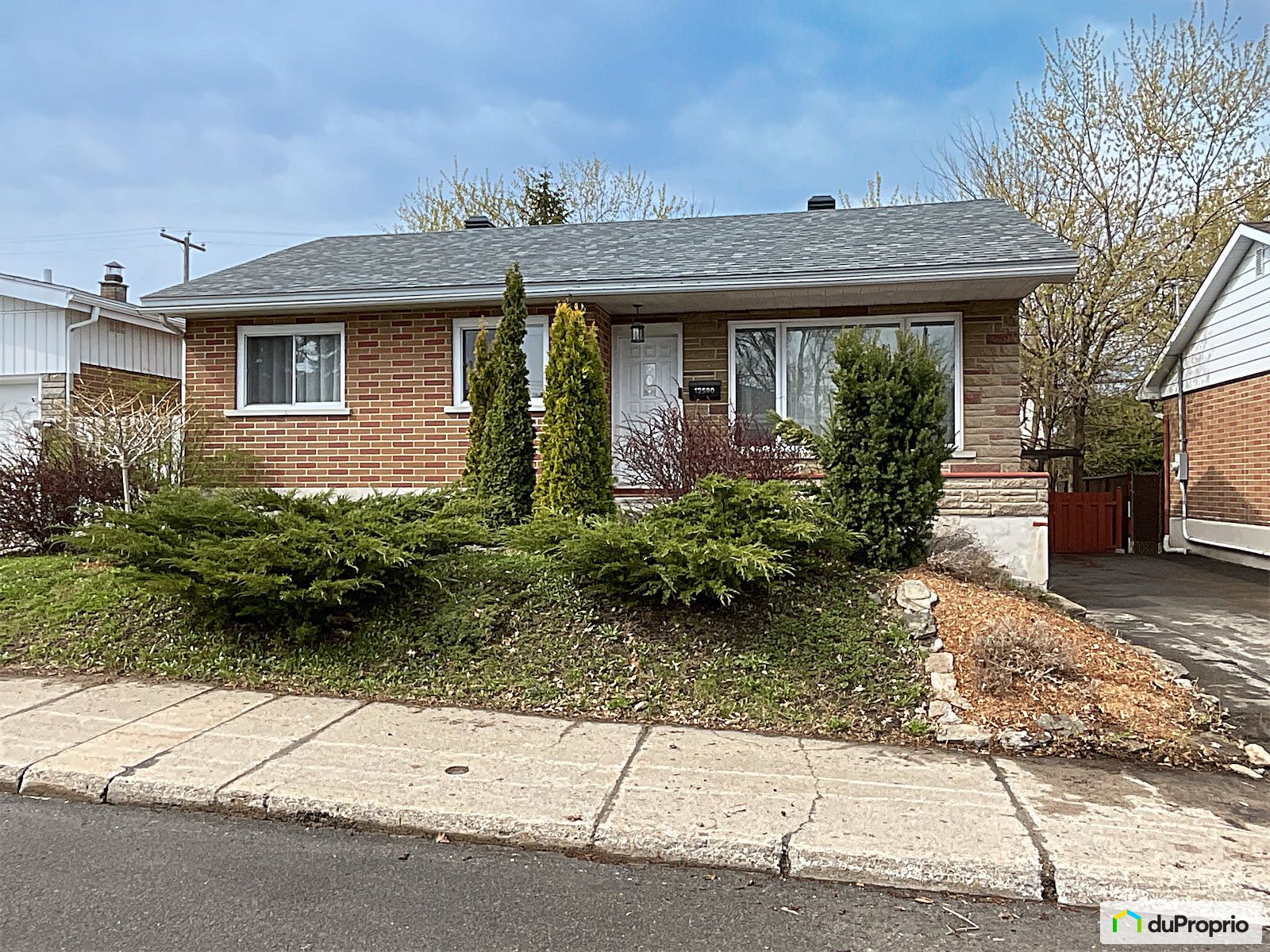 12590 38E Avenue — photo 1