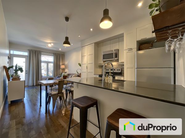 Cuisine - A-7027, rue de la Roche, Rosemont / La Petite Patrie à vendre