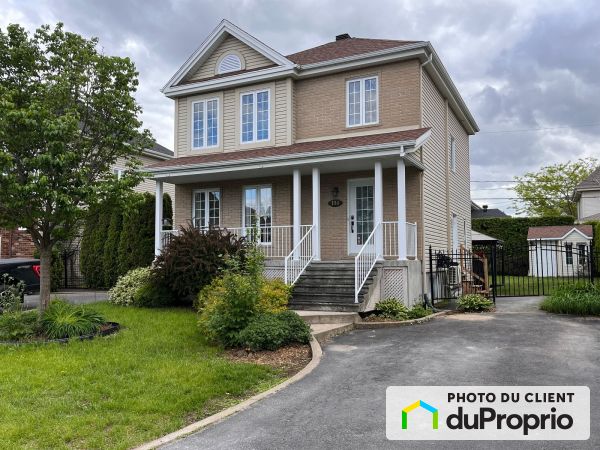 100, rue Guillaume-Barrette, La Prairie à vendre