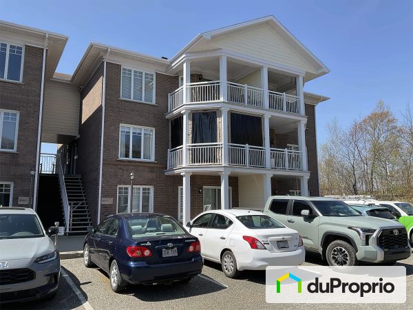 3-8071 boul Guillaume-Couture, Lévis for sale