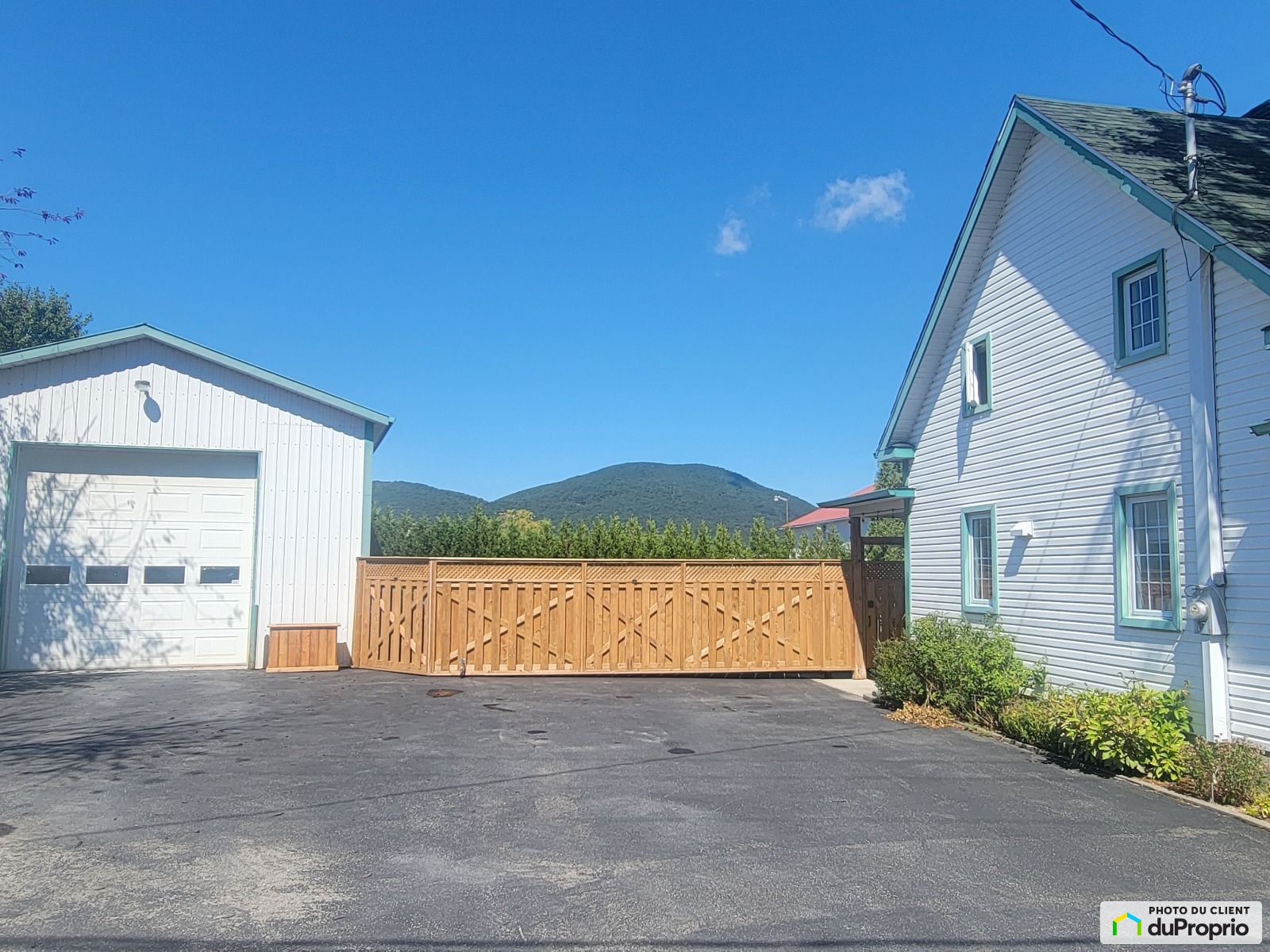 2830 Rue Principale — photo 3