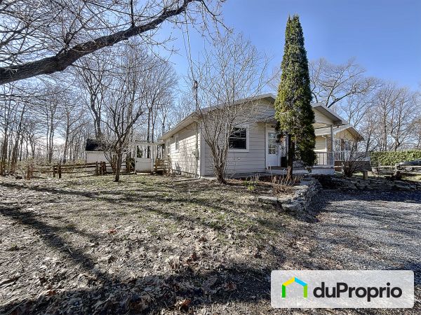 8077 chemin Royal, Ile d'Orléans (Ste-Pétronille) for sale