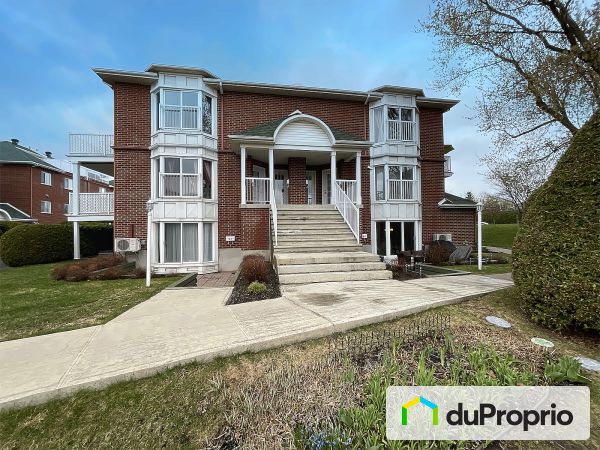 100 rue Moquin, Longueuil (Vieux-Longueuil) for sale