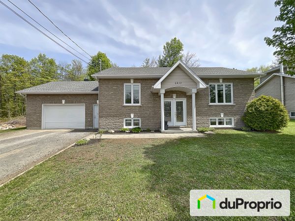 5210, rue de l'Église, ND-Du-Mont-Carmel à vendre