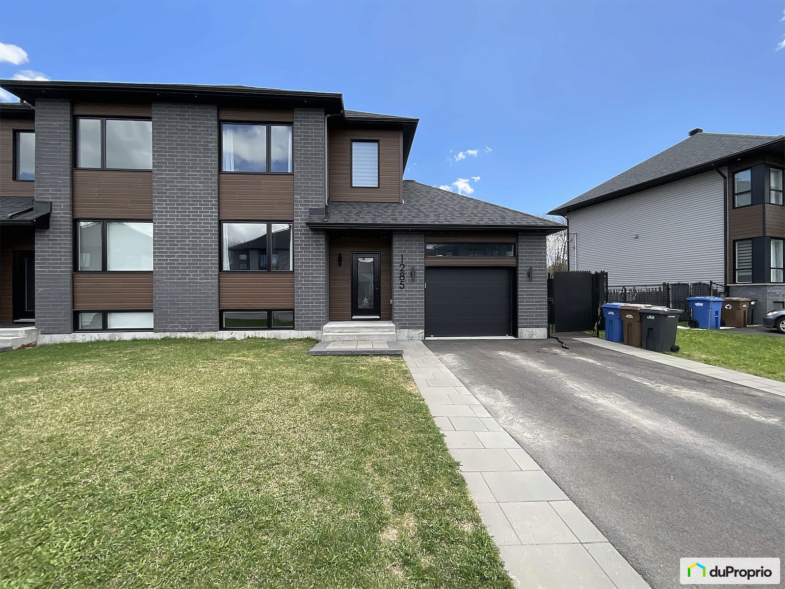 1285 Rue Du Docteur Rodolphe B — photo 1