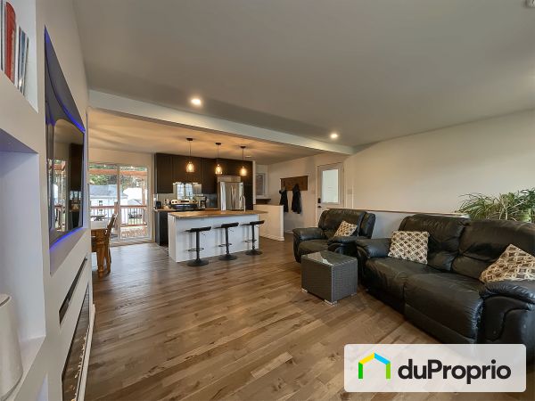 790, rue Saint-Cyrille, St-Raymond à vendre
