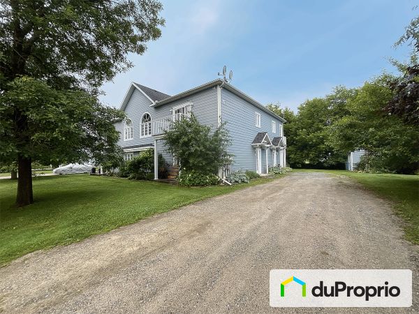4-111 chemin des Collines, La Pêche (Wakefield) à vendre