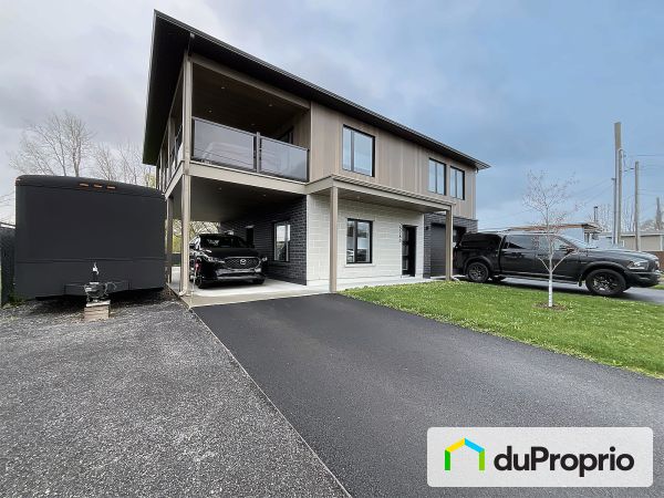 5280 rue Bachand, Longueuil (St-Hubert) for sale