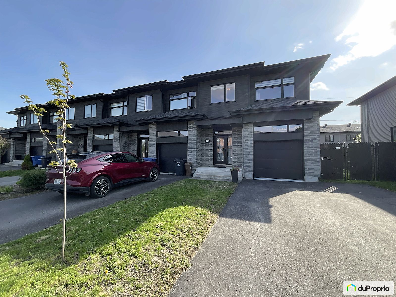 952 Rue Des Chenilles — photo 1