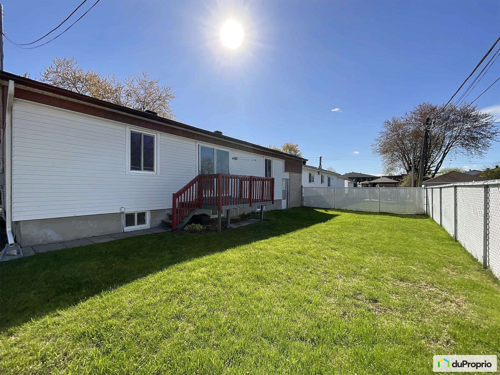 114 44E Avenue — photo 3
