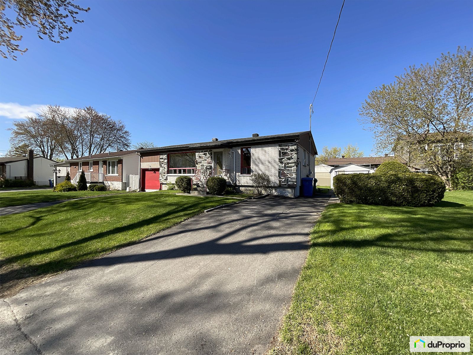 114 44E Avenue — photo 1