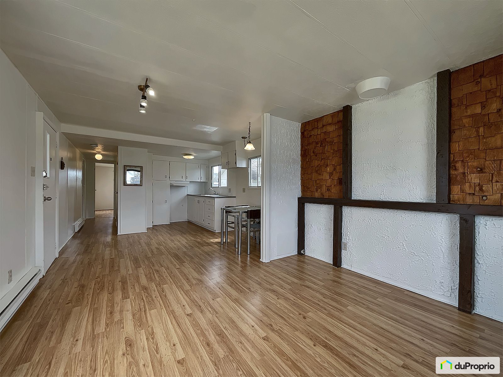 380 Rue Du Ruisseau — photo 3