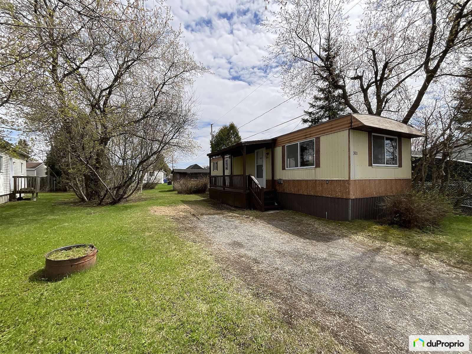 380 Rue Du Ruisseau — photo 1