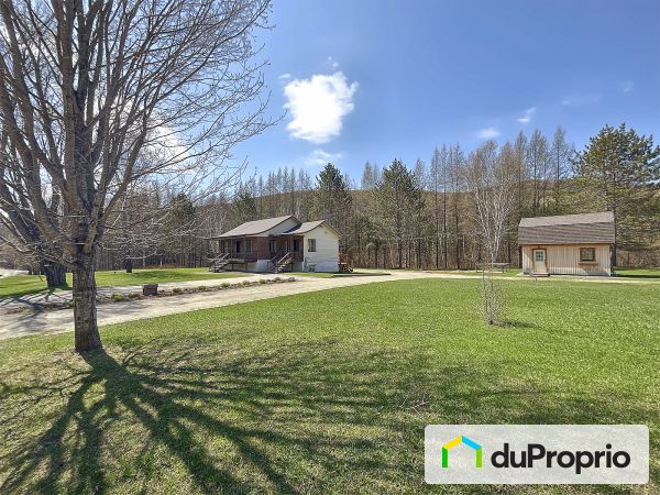 Lot - 381 chemin du Lac-À-la-loutre, Huberdeau for sale