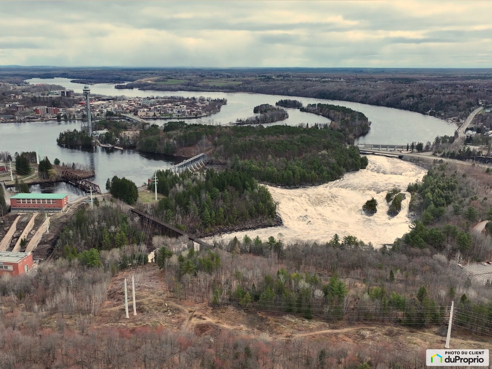 Chemin De La Baie — photo 1