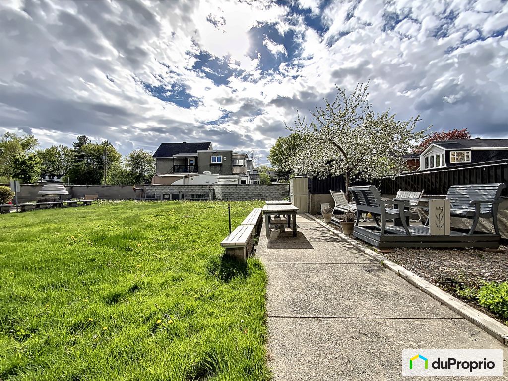 208 295 Boulevard Saint Joseph — photo 3