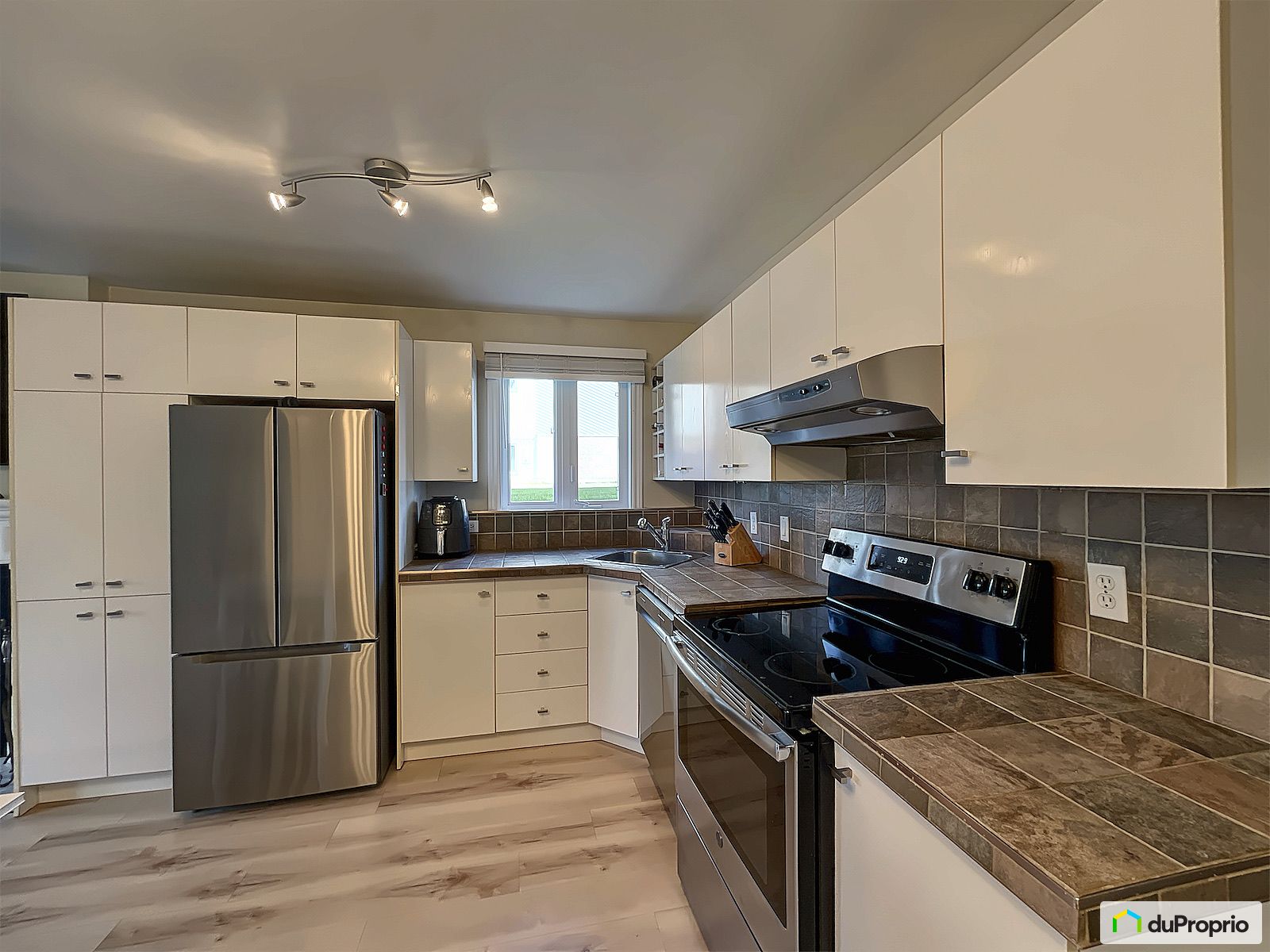 101 41 Avenue Joubert — photo 3