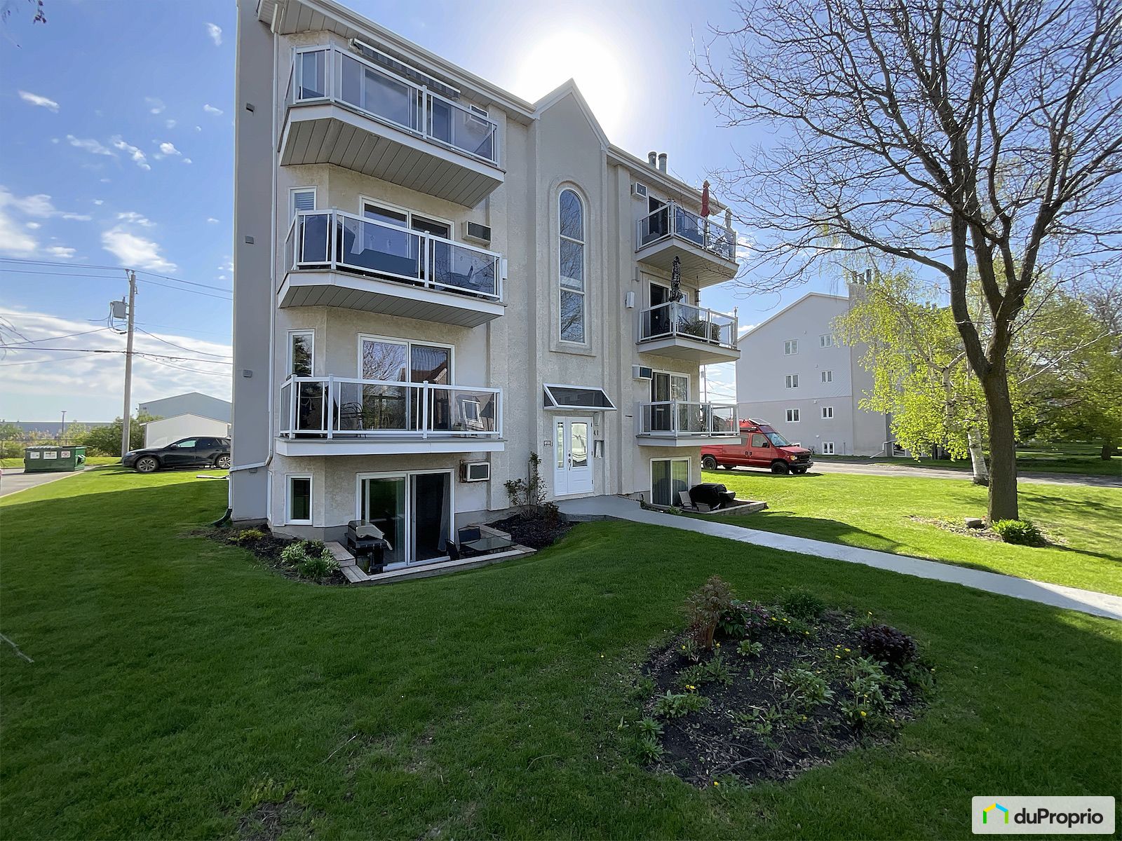 101 41 Avenue Joubert — photo 1