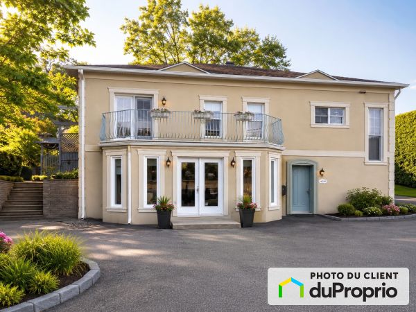 16350, rue Savoie, St-Hyacinthe à vendre