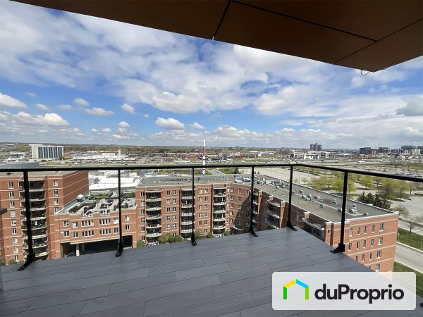 2825 avenue du Cosmodôme, Chomedey for sale