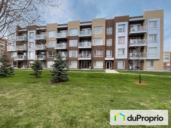 205-5980, Rue de la Tourbière, Longueuil (St-Hubert) à vendre