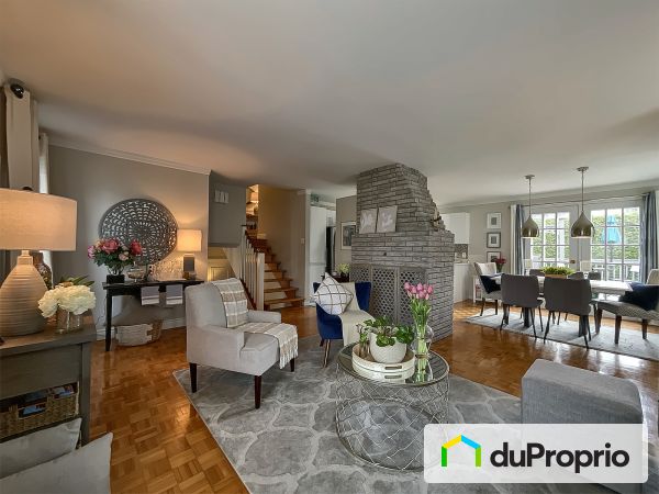 Salon - 2565, rue des Cyprès, Sherbrooke (Fleurimont) à vendre